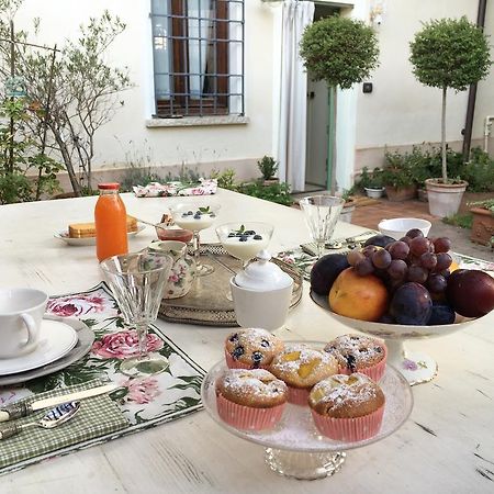 B&B La Magnolia Ostiglia Exterior foto